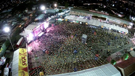 Pátio do Forró durante show de Nando Cordel (Crédito: K9 Produções)