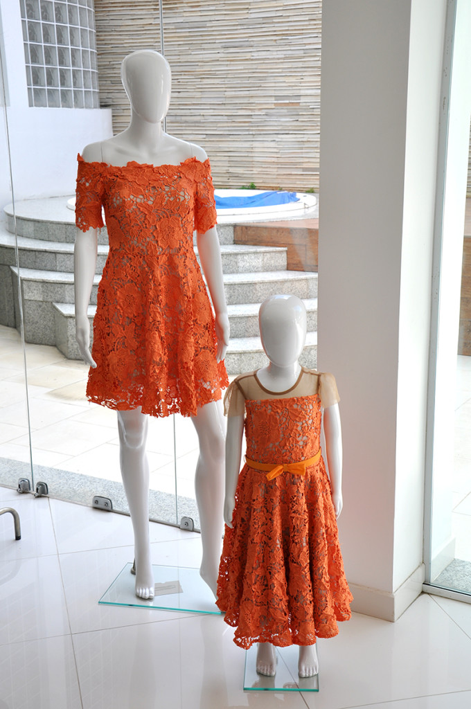 Vestido para mamãe da Miss Mano e menor da Casa do Tio (Crédito: Thiago Lagos)