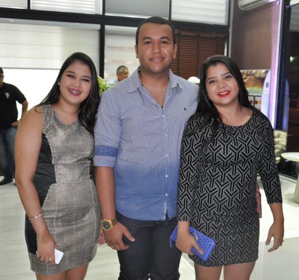 Ana Beatriz, Jadilson e Bianca (Crédito: Cristiano Britto)