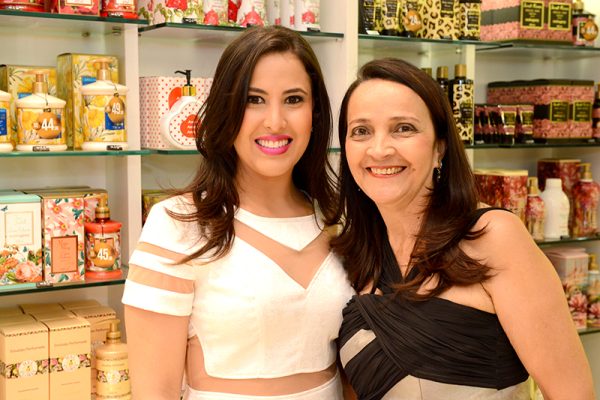 Thaís Rodrigues e Glória Torres (Crédito: Raphael Augusto)