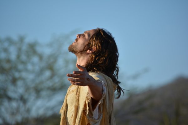 Essa é a segunda vez que o ator interpreta Cristo (Crédito: Felipe Souto Maior)