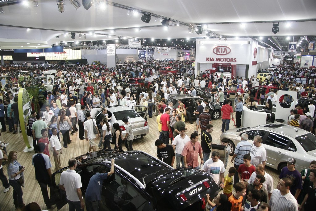 O salão do automóvel deverá reunir diversas marcas como já acontece em São Paulo (Crédito: Divulgação)