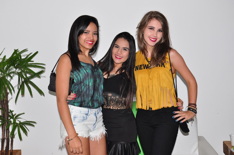 Eduarda, Clara Cabral e Eduarda Lira (Crédito: Cristiano Britto)