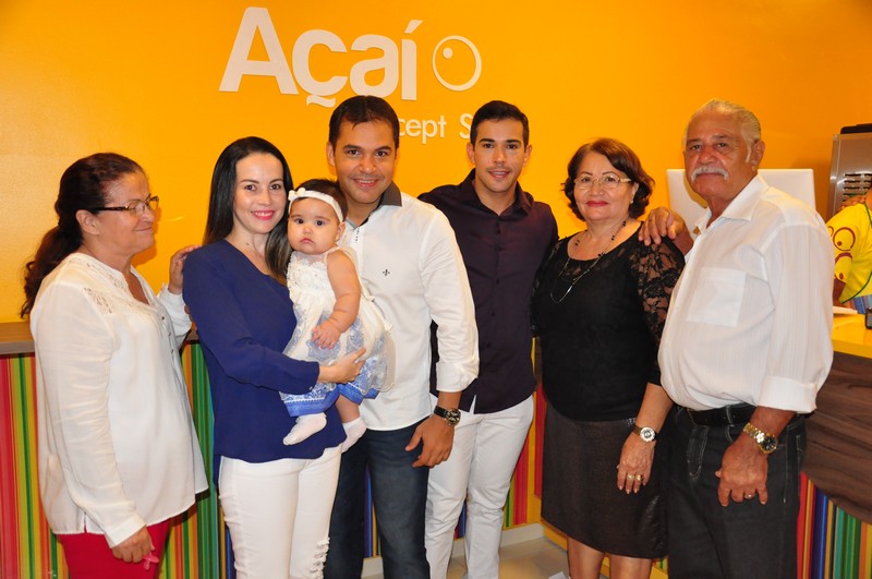 O empresário Leandro Martins com a família (Crédito: Cristiano Britto)
