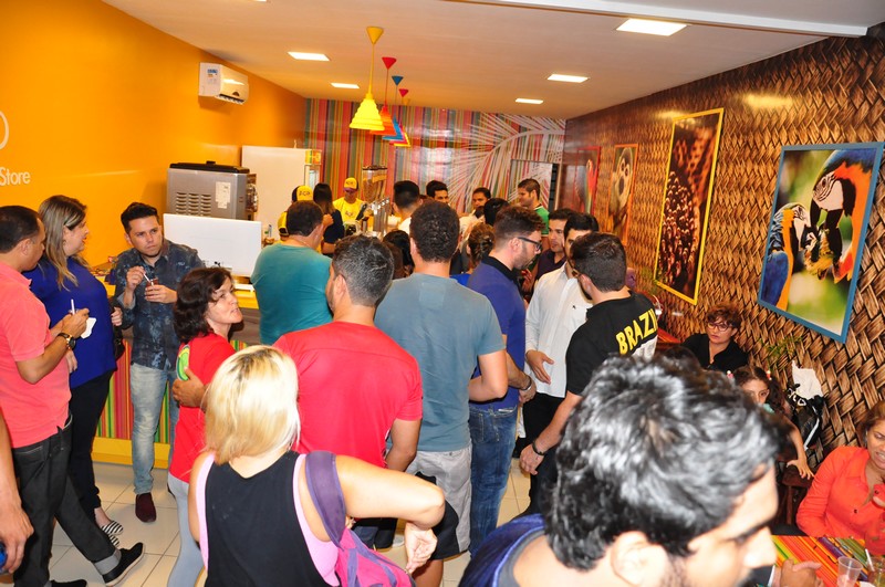 Muita gente foi conferir de perto a novidade (Crédito: Cristiano Britto)