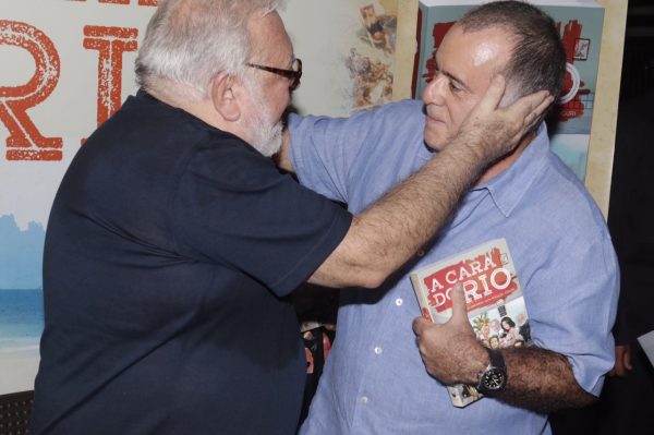 Ricardo com Tony Ramos (Crédito: Fred Pontes)