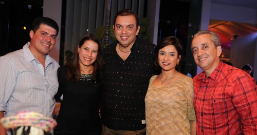 Raquel Lyra e a família com o colunista (Crédito: Euclides Ferreira)