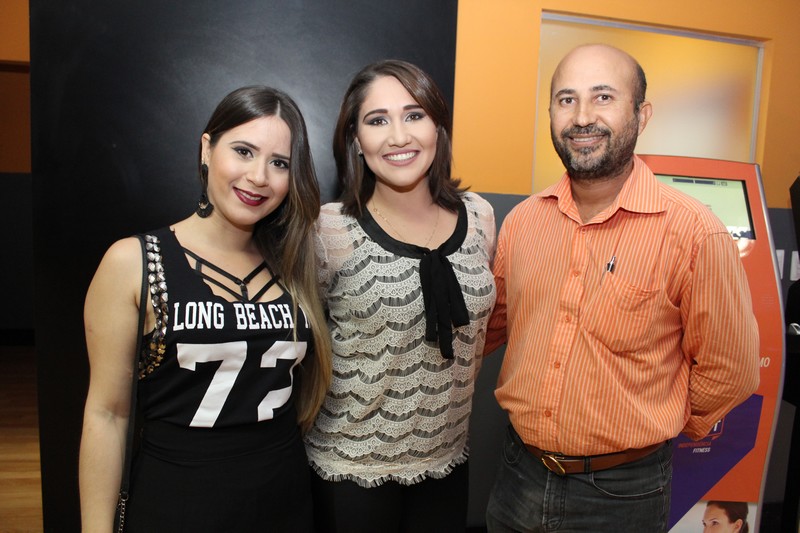 Thallyne Pereira, Gabriela e Marcos Vinicius (Crédito: Juelayne Gondim)