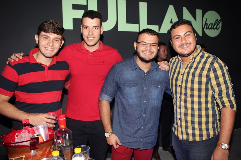 Os amigos João Victor, Felipe, Jonathan e Gustavo  (Crédito: Juelayne Gondim)