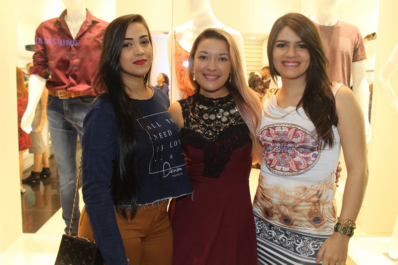 Jennyfer, Gleyce Kelly e Natalia (Crédito: Juelayne Gondim)