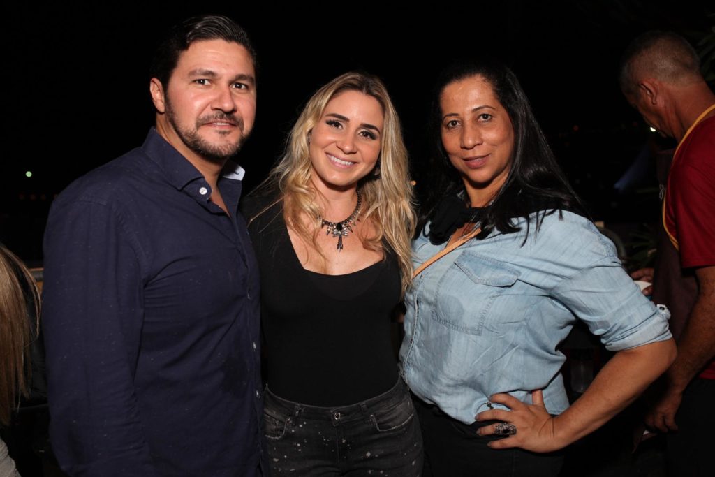 Wilker Benício, Mariana Perylo e Sônia Mara  (Crédito: Vinnícius Ramos)
