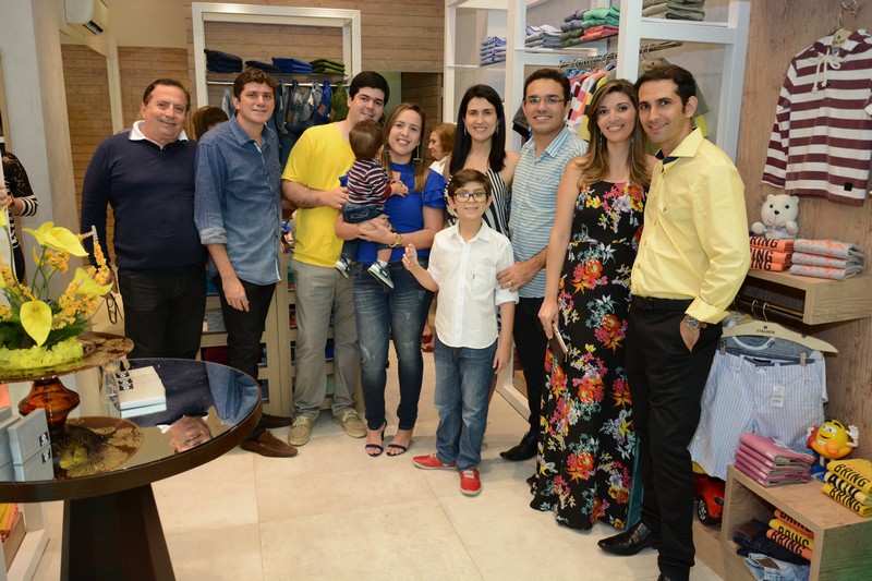 Paulo Vila Nova, Emiliano Novais, Valdir e Yvana Quental, Iana Lícia, Victor Caroca, Crsitiana Morais e Fabiano Oliveira. Crédito: André Torres