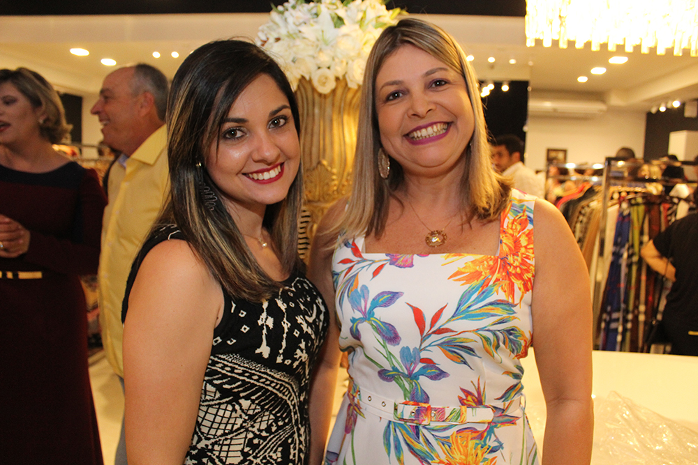 Robervânia Amazonas e Carla Barros (Crédito: Juelayne Gondim)