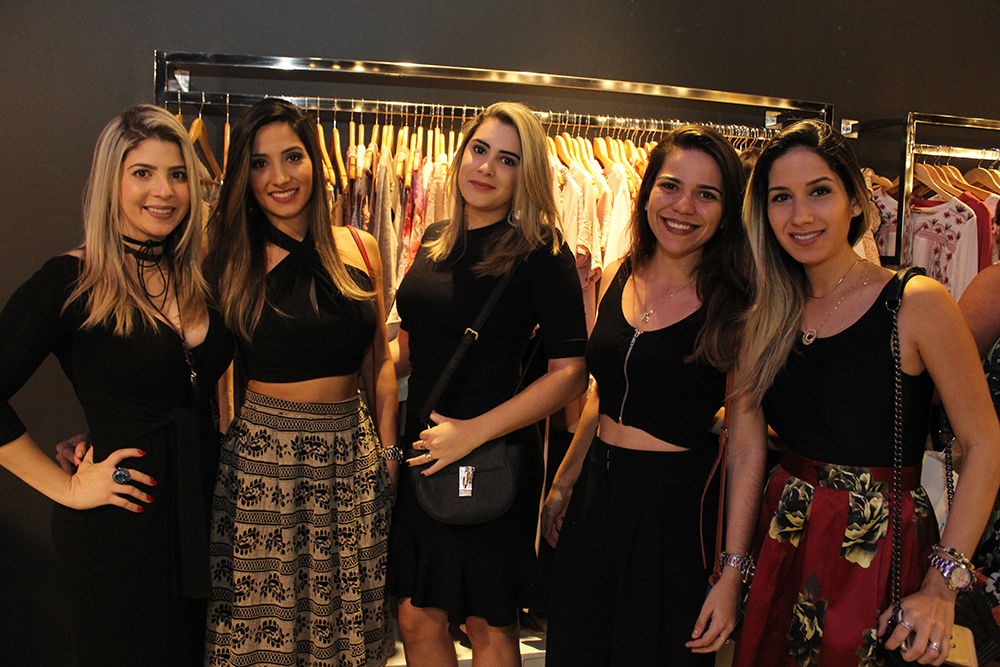 Julia Lucena, Inaine Gonçalves, Janluy Lira e Caroline Lucena (Crédito: Juelayne Gondim)