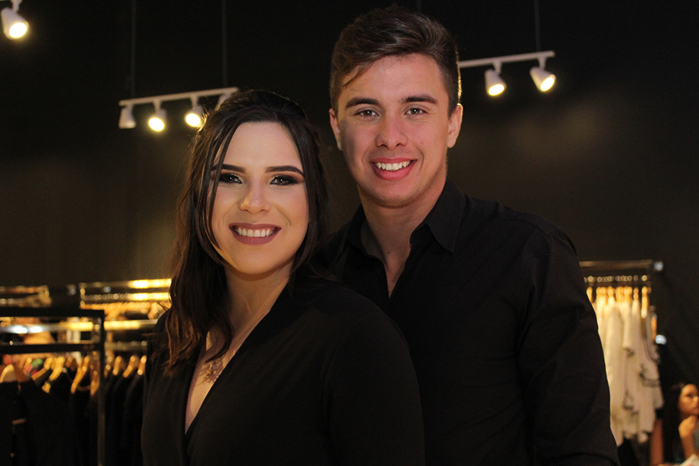 Mariana Peixoto e Victor César (Crédito: Juelayne Gondim)