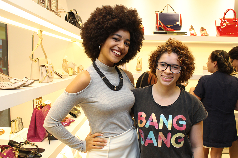 Joicy Eleiny e Elizama (Crédito: Juelayne Gondim)