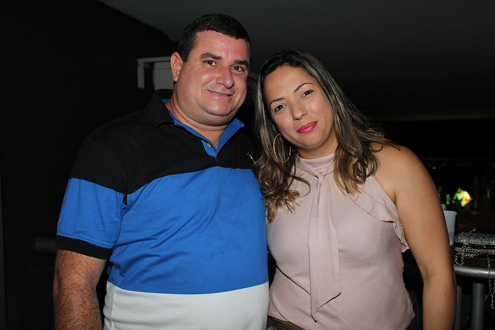 Junior e Leandra Cabral (Crédito: Juelayne Gondim)