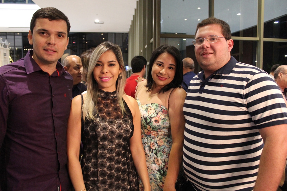 Arinaldo Tavares, Juliane Lins, Larissa Santos e Cadu Oliveira (Crédito: Juelayne Gondim)
