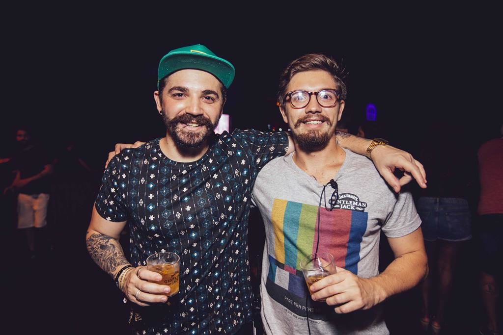 Artur e Lucas da Matta (Crédito: Lana Pinho)