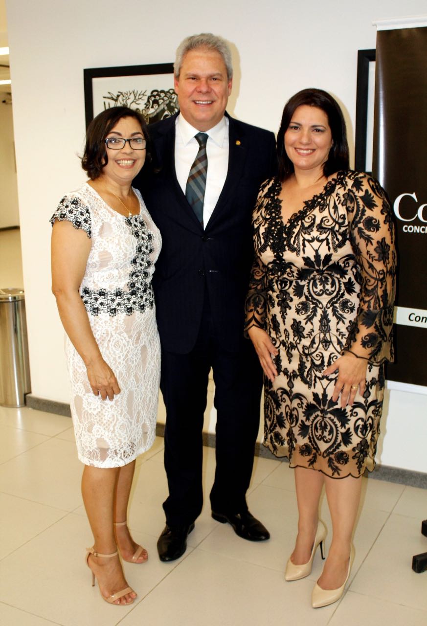 Teresa Tabosa, Erik de Sousa Dantas e Kalyne Oliveira (Crédito: Divulgação)