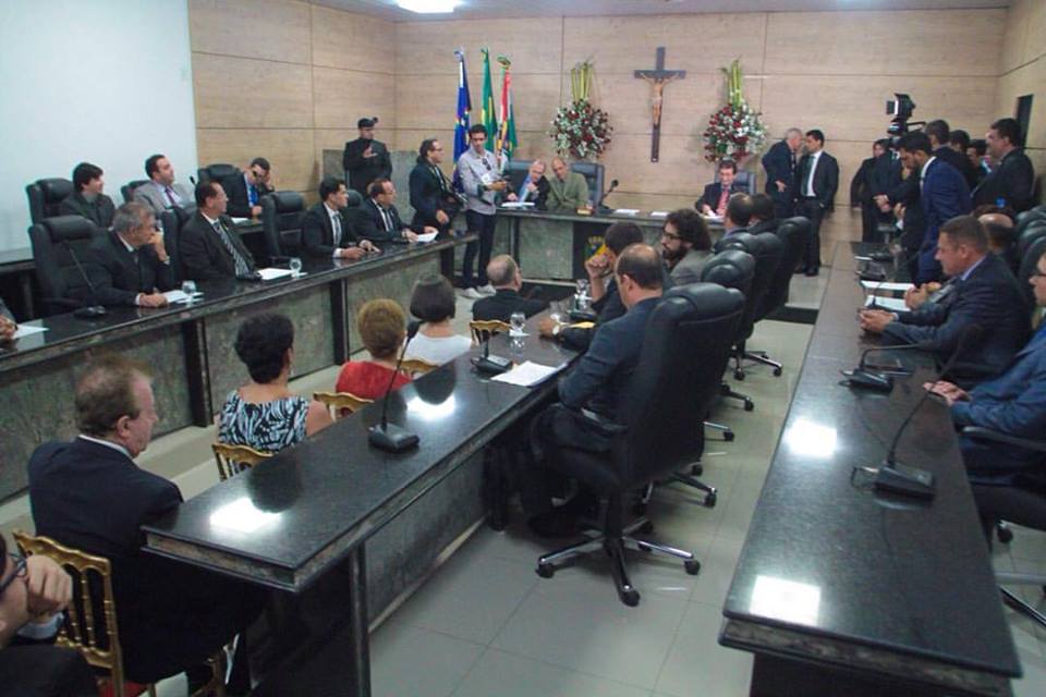 Câmara de Caruaru na solenidade de posse (Crédito: Reprodução Facebook - Prefeitura de Caruaru)