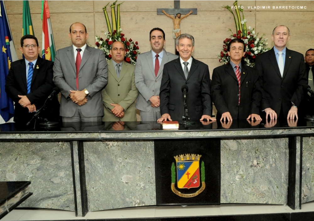 Parte dos vereadores empossados (Crédito: Vladimir Barreto/AscomCâmara)