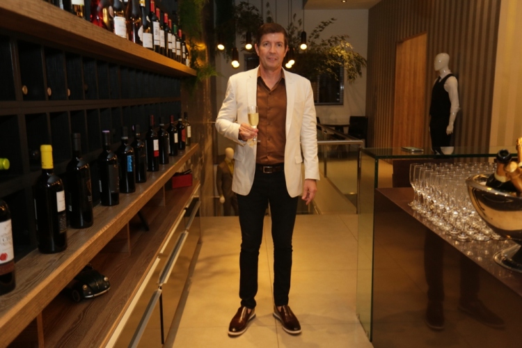 Os looks para o lançamento da coleção Verão 2019 da Entre&Vista Homem