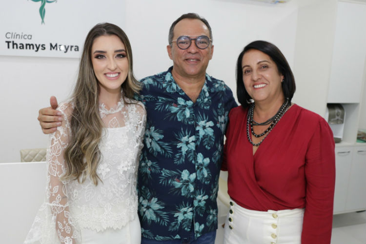 Clínica Thamys Mayra inaugura em São Caetano