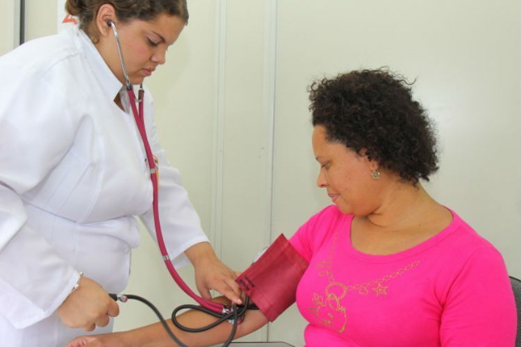 Asces-Unita e Secretaria de Saúde de Caruaru entregam Consultório Farmacêutico Público