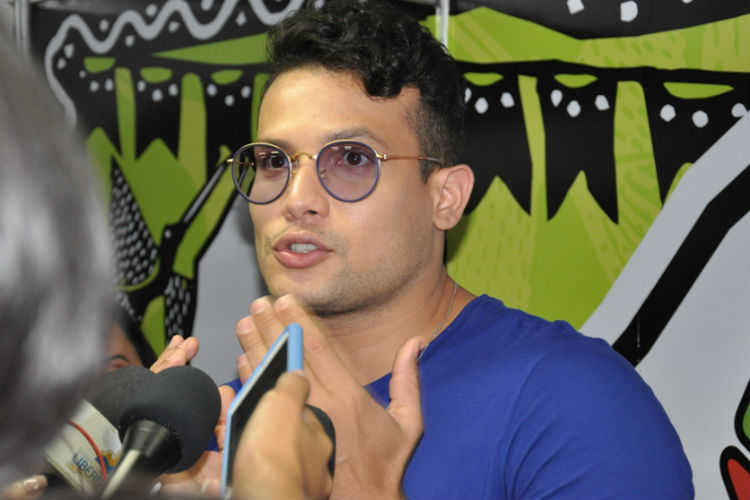 Israel Novaes revela se sentir em casa em Caruaru