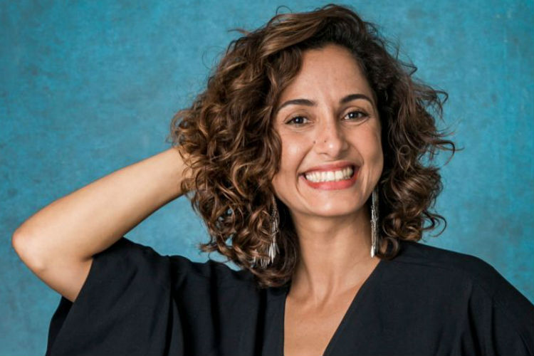 Camila Pitanga fala sobre namoro com Beatriz Coelho