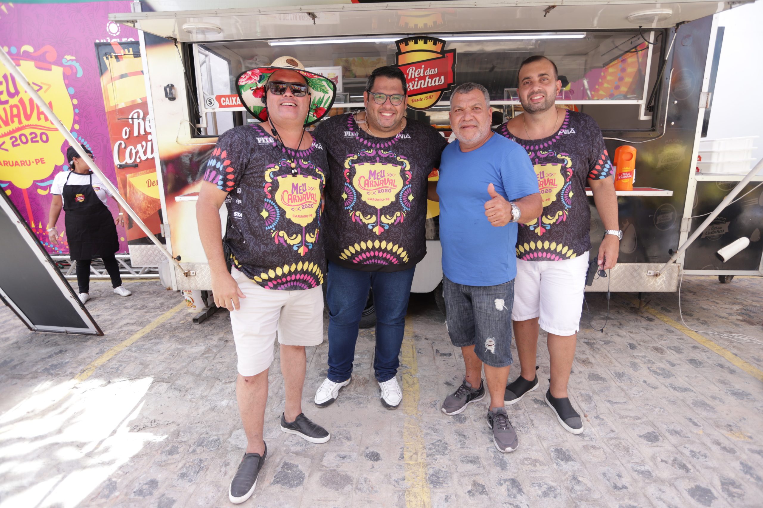 Ao som de Bell Marques, ‘Meu Carnaval’ foi sucesso de público; confira as fotos