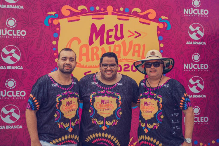 Bloco Acorda Bezerros foi às ruas no último domingo (16)