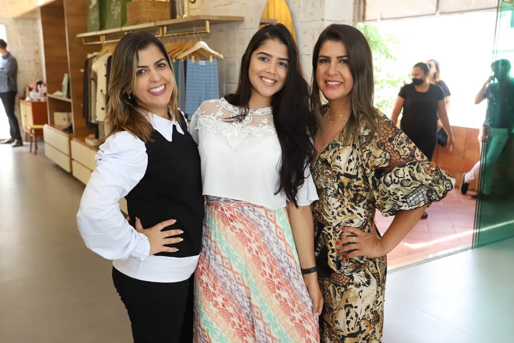 Ana Cássia recebeu amigos e clientes no ‘open’ da sua La Cassias em Caruaru; confira as fotos