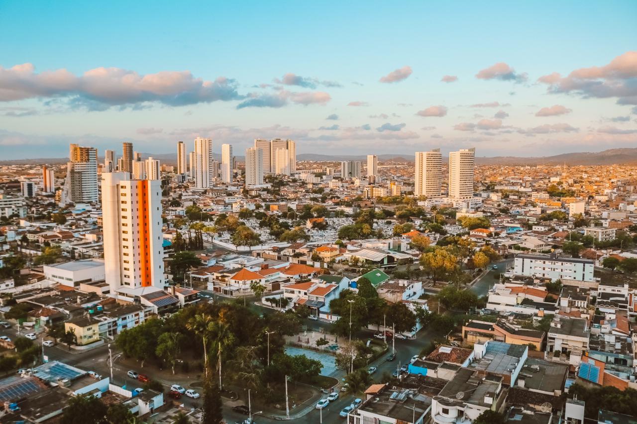 Caruaru ocupa 3ª posição entre os municípios que mais contrataram em PE