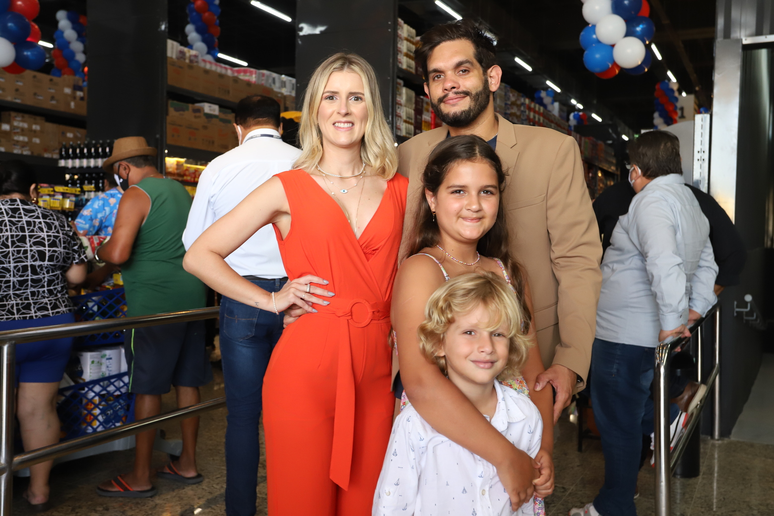 Bonanza Supermercados inaugura unidade prime em Caruaru