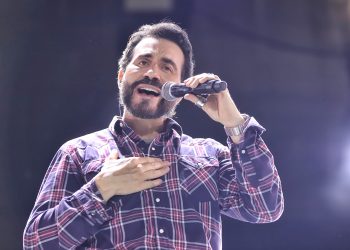 “Este Sou Eu”, novo espetáculo do Padre Fábio de Melo, chega em maio ao Teatro Guararapes