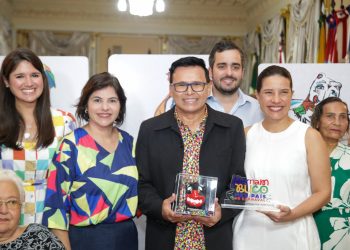Carnaval de Pernambuco tem Capiba, Almir Rouche, Dona Nira e Mestra Ana Lúcia como homenageados em 2025