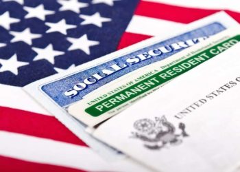 EUA removem exigência de vacina contra COVID-19 para vistos de imigrantes