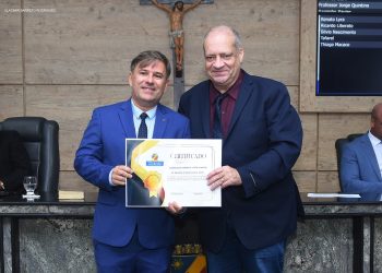 Advogado Nemézio Vasconcelos é homenageado pela Câmara de Vereadores de Caruaru