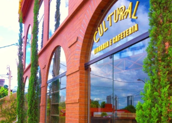 CULTURAL Livraria e Cafeteria inaugura novo espaço de cultura e reflexão em Caruaru