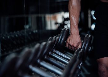 Uso de tadalafila como pré-treino: o perigo por trás da nova febre das academias