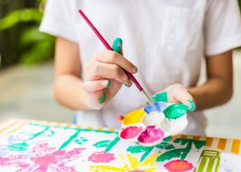 “Brincando com Cores” no Caruaru Shopping