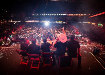 Mano Walter estreia com portões fechados a label ‘Waquejada do Mano’ que promete rodar o Brasil