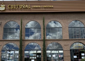 Instituto Cultural Maiêutica, em parceria com a CULTURAL Livraria e Cafeteria, promove lançamentos de livros e abertura de exposição em Caruaru