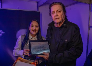 Cantor Fábio Jr. é convidado a ser patrono do ITEAC, instituição caruaruense