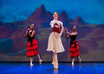 Ballet “O Conto da Aldeia Cigana”, do projeto Aria Social, faz única apresentação no Teatro Barreto Júnior