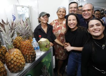 Em Pombos, governadora Raquel Lyra prestigia a 39ª edição da Festa do Abacaxi