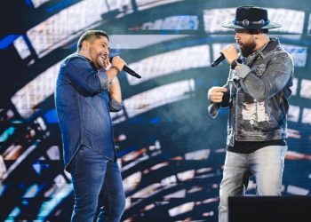 Jorge & Mateus comemora 20 anos de carreira em noite com Simone Mendes, Léo Foguete e Pedro Libe