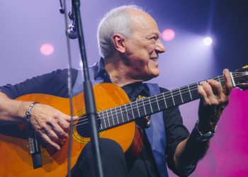 Toquinho celebra 60 anos de carreira no Teatro Guararapes